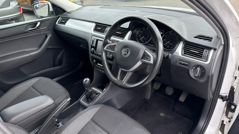 Skoda Rapid Spaceback 1.2 TSI 90 SE Tech 5dr Petrol Hatchback